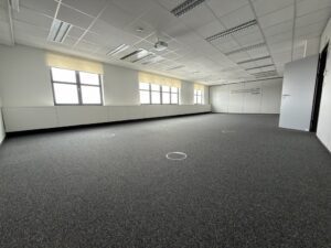 9EDC409B-C37F-4F5B-A6E1-46F3CCBE3866_1_105_c