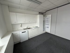 1454658A-5735-4359-BCDA-4E34E3C002AF_1_105_c