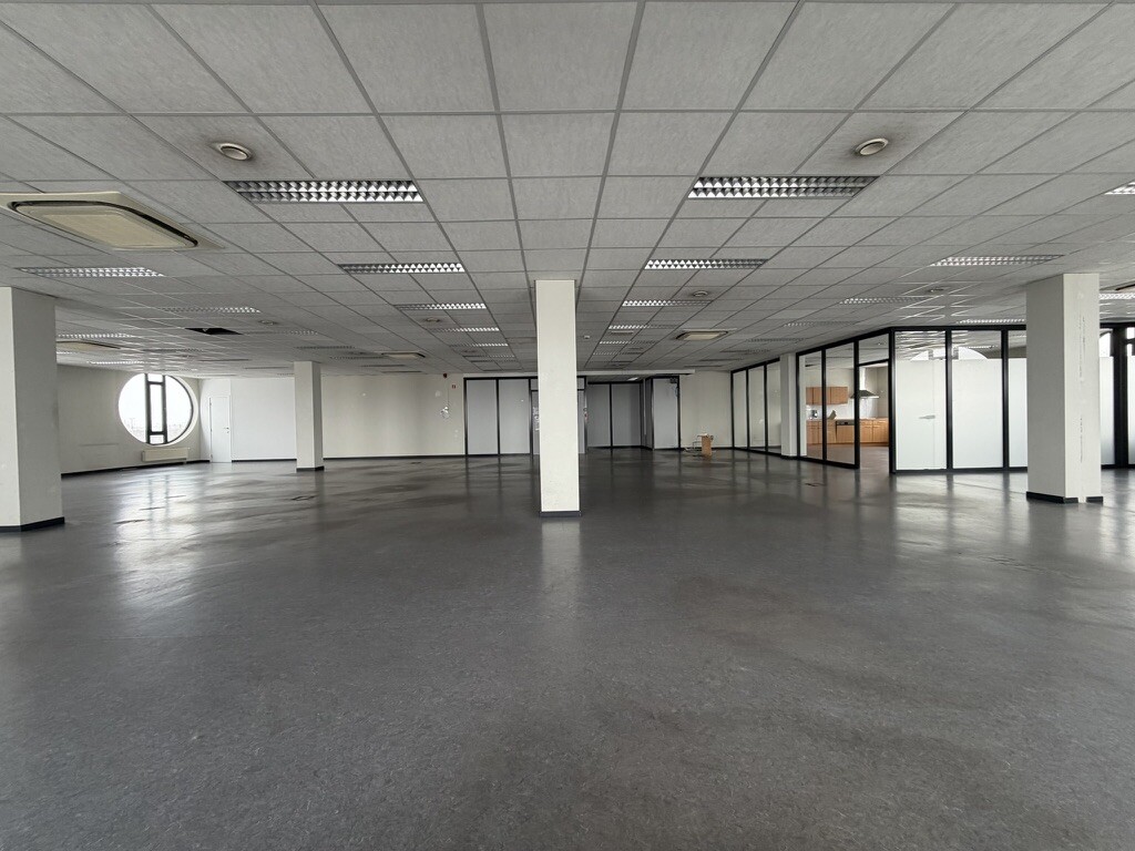 87ACED91-71C1-49ED-B11F-8DC6F4B74D3D_1_105_c