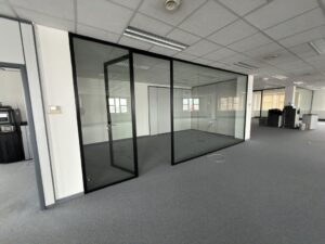 1C8EA0F3-7E87-43E6-9009-11F7E2565A99_1_105_c