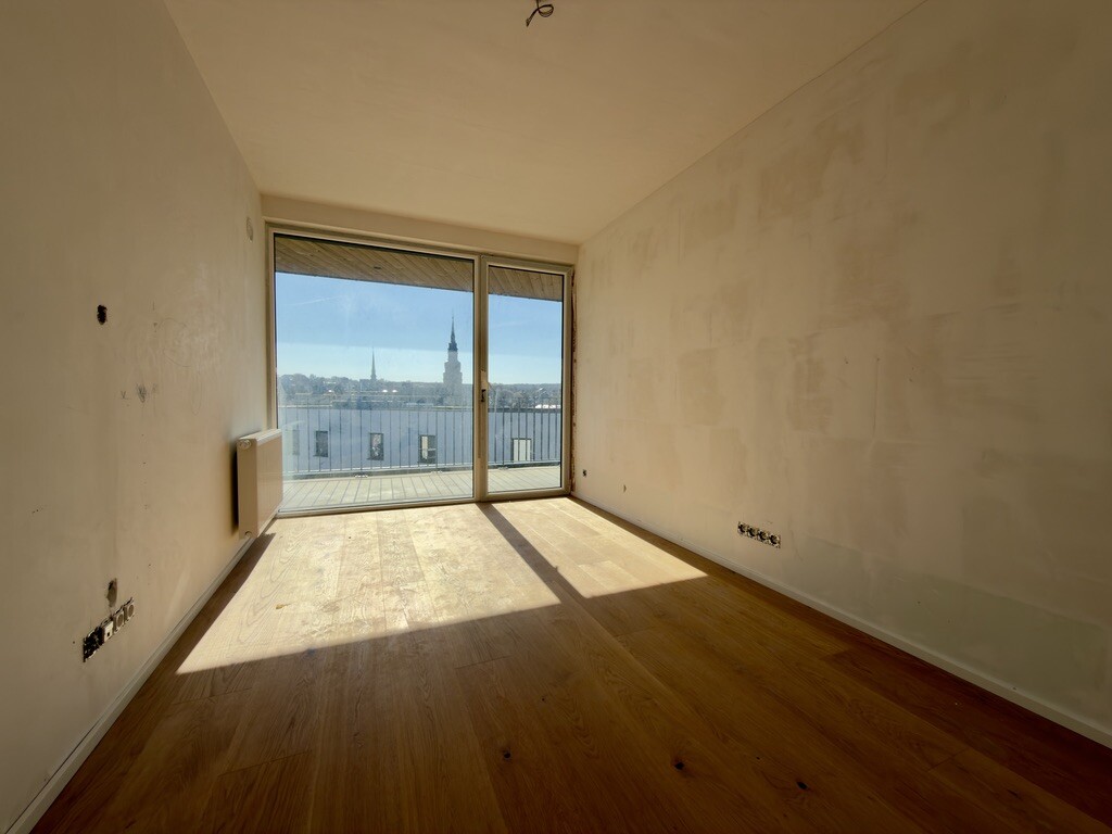 F2361881-0633-47F4-9D5D-C51B9ED0D03B_1_105_c