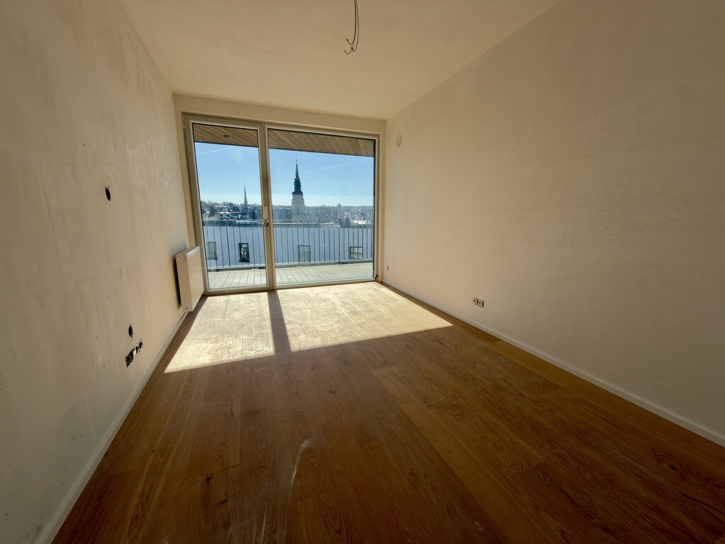 9DAAA1DD-5A83-4138-A600-6A9A952178CE_1_105_c