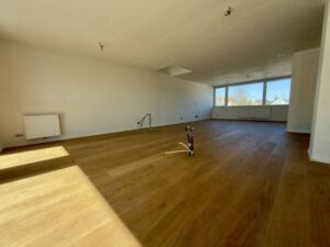 97F7C4F2-0A3F-44BC-90F6-5DCCEE173E07_1_105_c