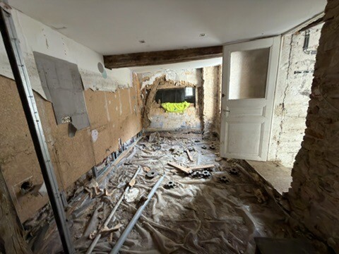 E4797BB0-C5A2-4A91-A498-4325CE3C9B07_4_5005_c