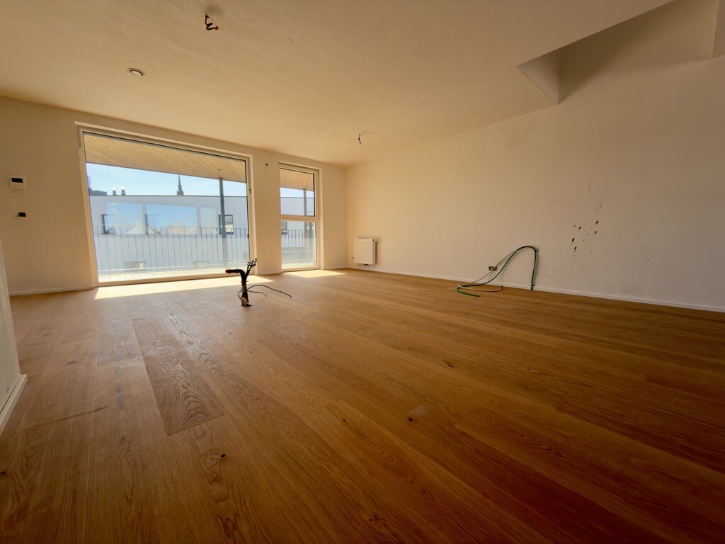 38C11535-814C-40A5-A04A-37528F5B76FE_1_105_c