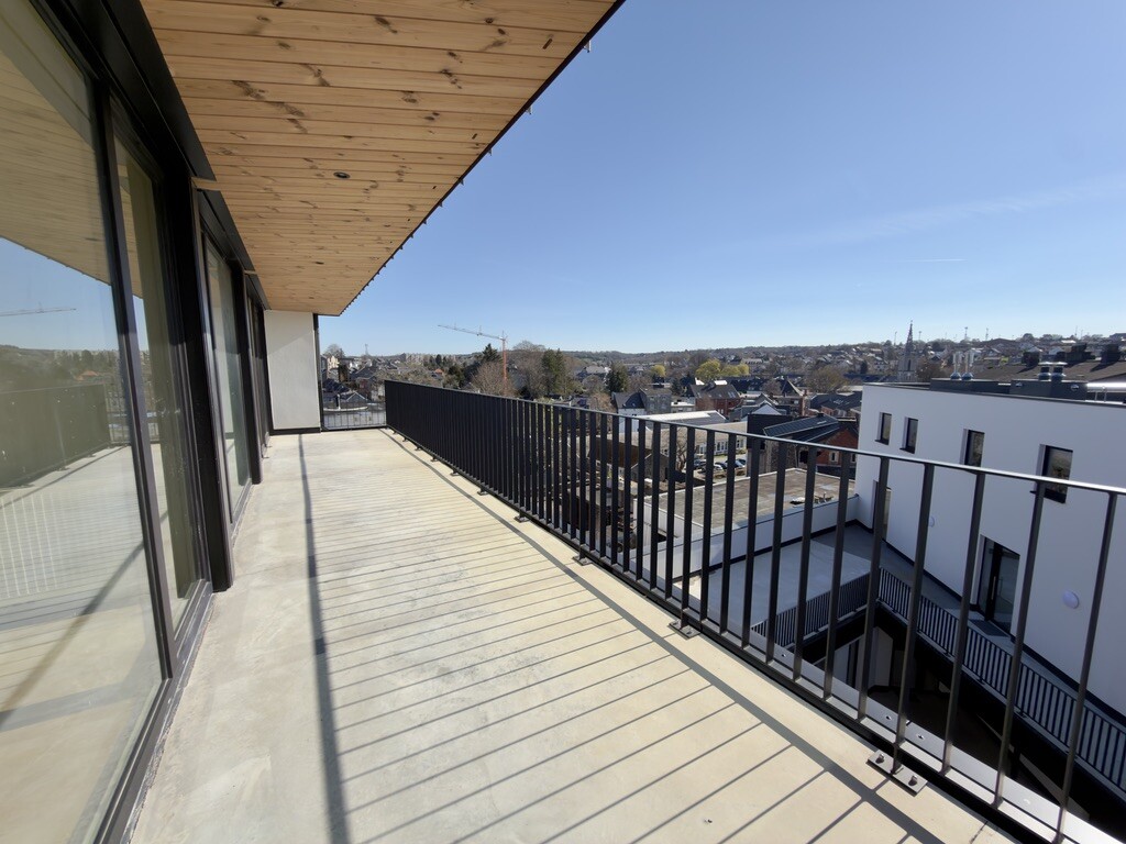 14D0C962-46FB-48CD-BE59-DE78BCB0F4CE_1_105_c